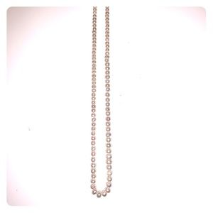 Faux graduates pearl necklace, can be doubled
